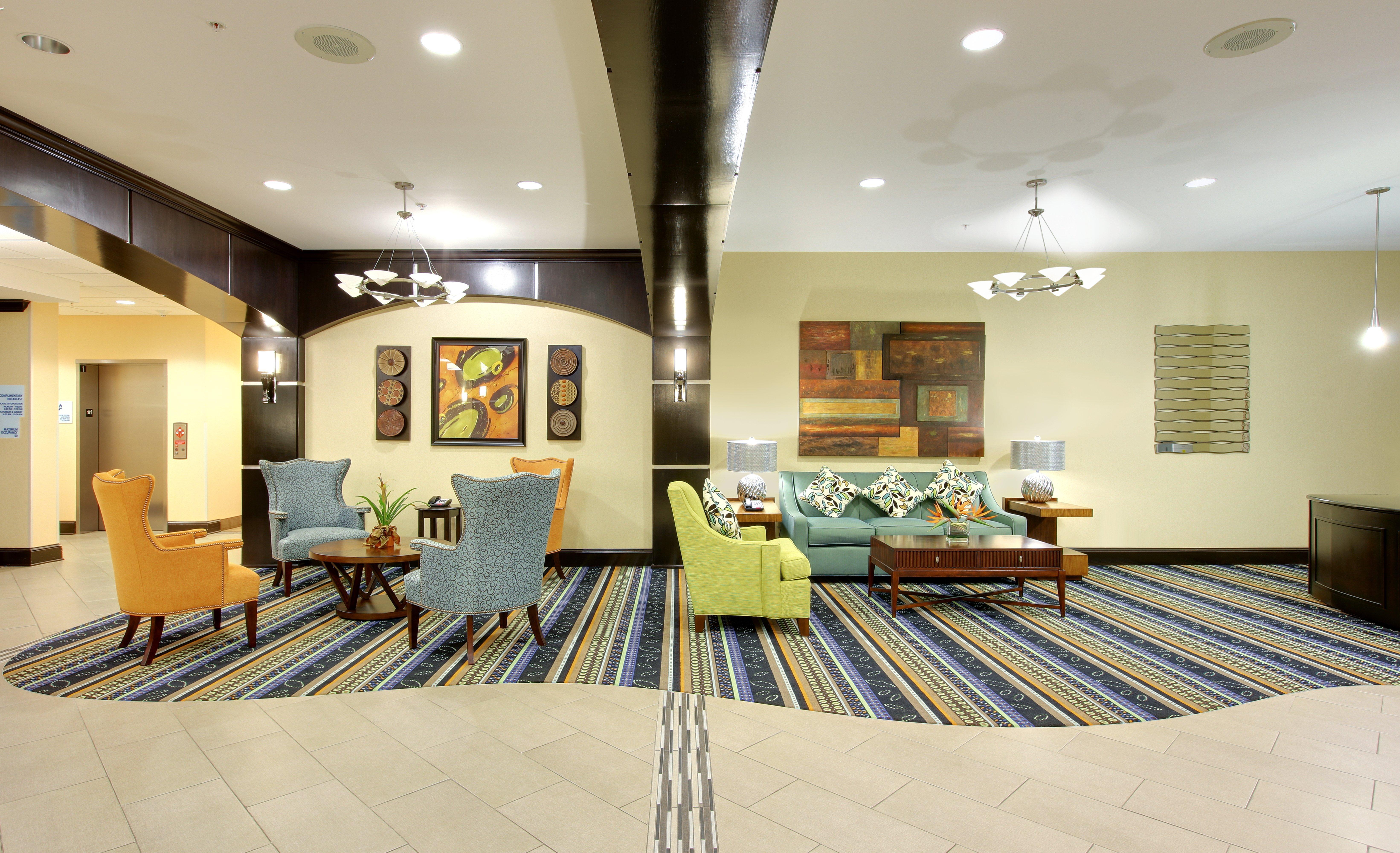 Holiday Inn Express & Suites Covington By Ihg Exterior foto